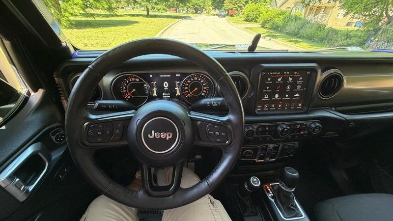 Jeep Gladiator Sport 2021