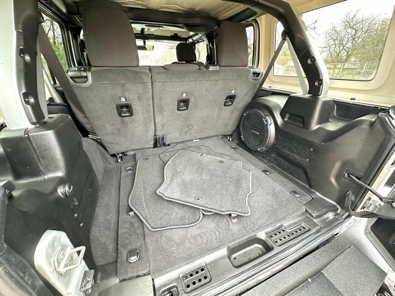 Jeep Wrangler Unlimited Sport 2022