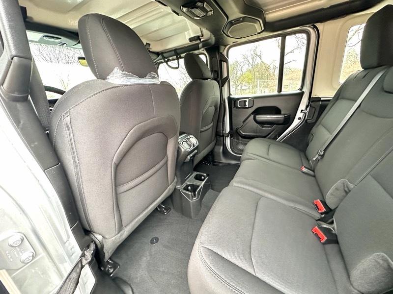 Jeep Wrangler Unlimited Sport 2022