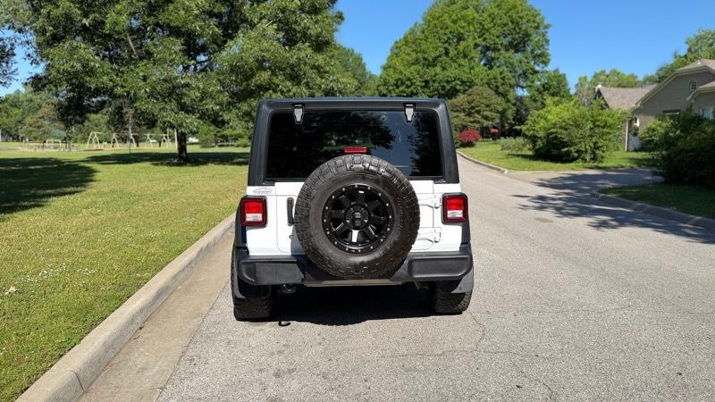 Jeep Wrangler Unlimited Sport 2018