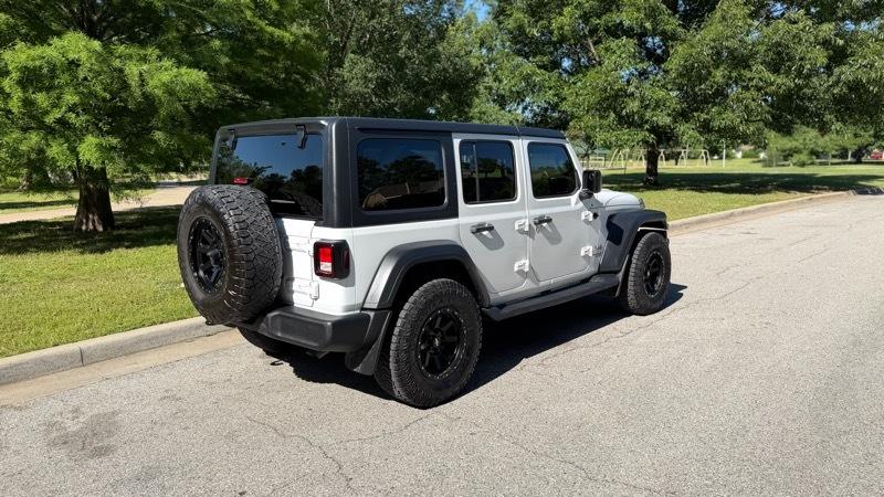 Jeep Wrangler Unlimited Sport 2018
