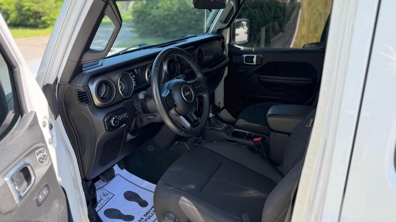 Jeep Wrangler Unlimited Sport 2018