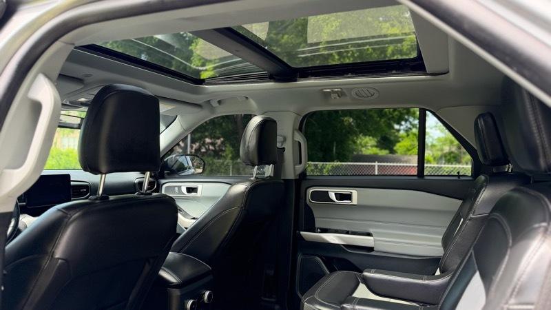 Ford Explorer AWD 4dr XLT 2023