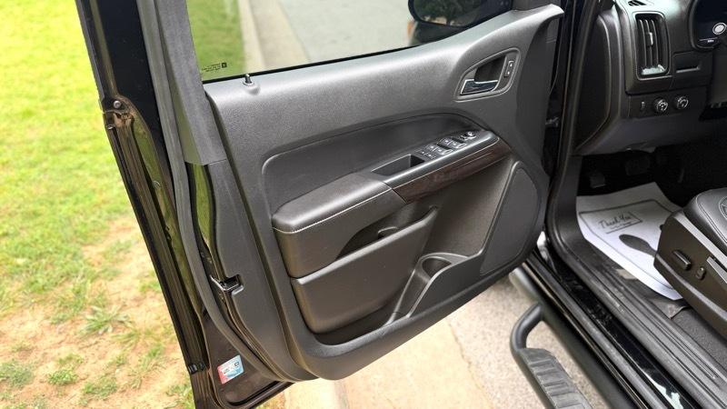 GMC Canyon Elevation Crew Cab 4WD 2022