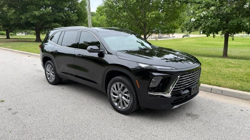 Buick Enclave Preferred FWD 2025