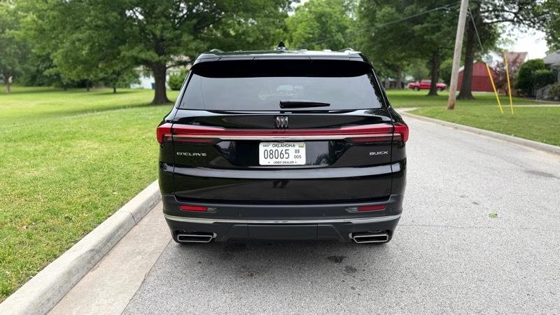 Buick Enclave Preferred FWD 2025