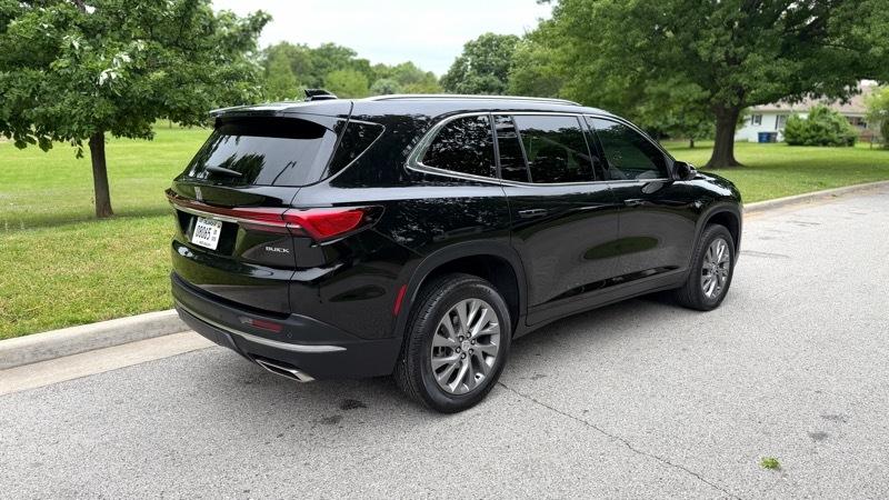 Buick Enclave Preferred FWD 2025