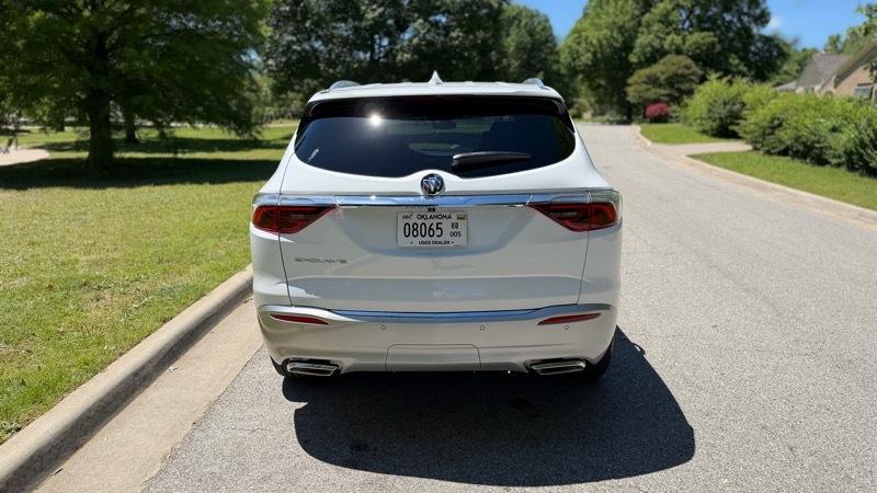 Buick Enclave Essence FWD 2023