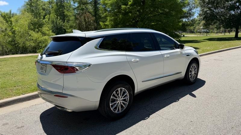 Buick Enclave Essence FWD 2023