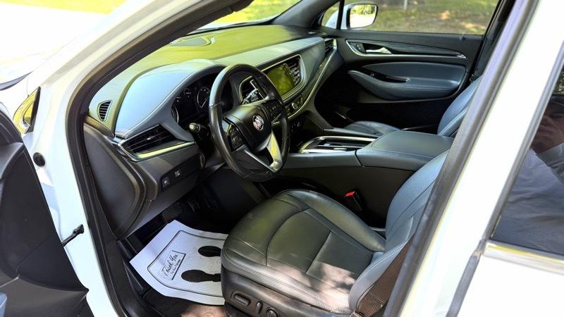 Buick Enclave Essence FWD 2023