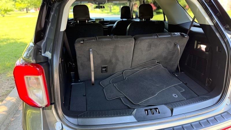 Ford Explorer 4dr 112" WB XLT 4WD 2022