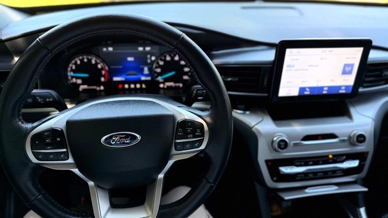 Ford Explorer 4dr 112" WB XLT 4WD 2022
