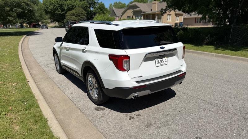 Ford Explorer Limited 2023