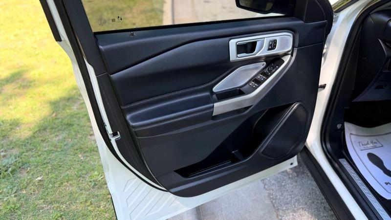 Ford Explorer Limited 2023