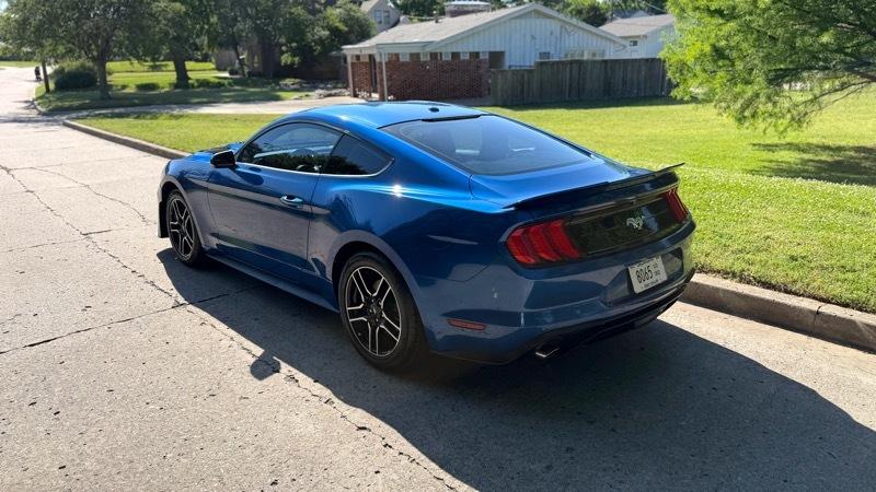 Ford Mustang EcoBoost Coupe 2018