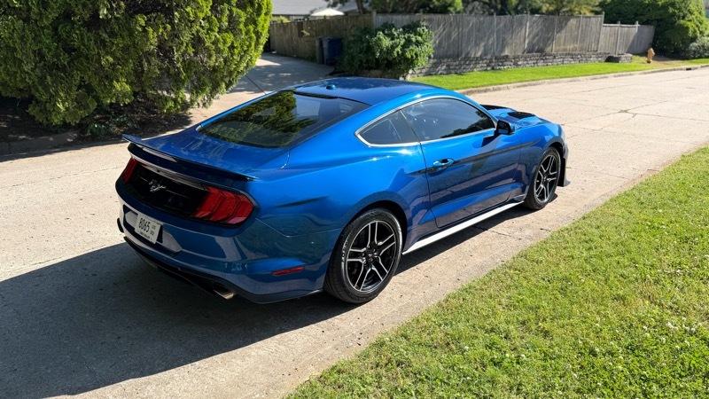 Ford Mustang EcoBoost Coupe 2018