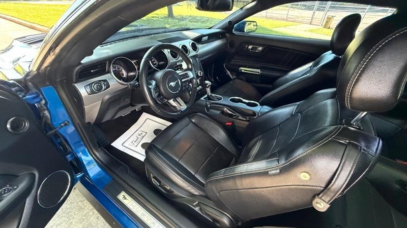 Ford Mustang EcoBoost Coupe 2018