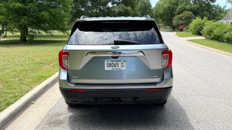 Ford Explorer 4dr 114" WB 4.0L XLT Sport 4WD 2023