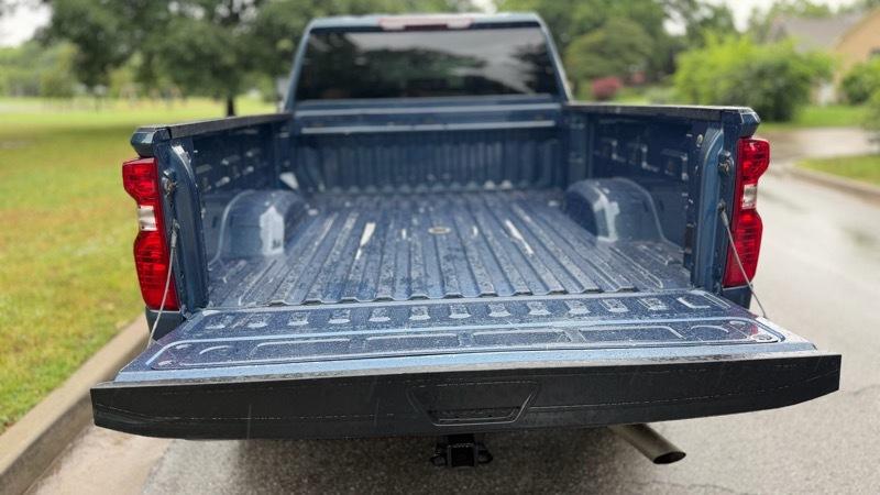 Chevrolet Silverado 2500HD Custom Crew Cab Short Box 4WD 2024