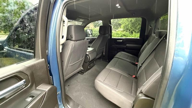 Chevrolet Silverado 2500HD Custom Crew Cab Short Box 4WD 2024