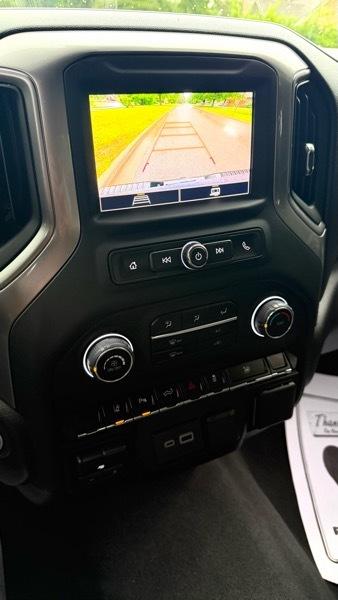 Chevrolet Silverado 2500HD Custom Crew Cab Short Box 4WD 2024