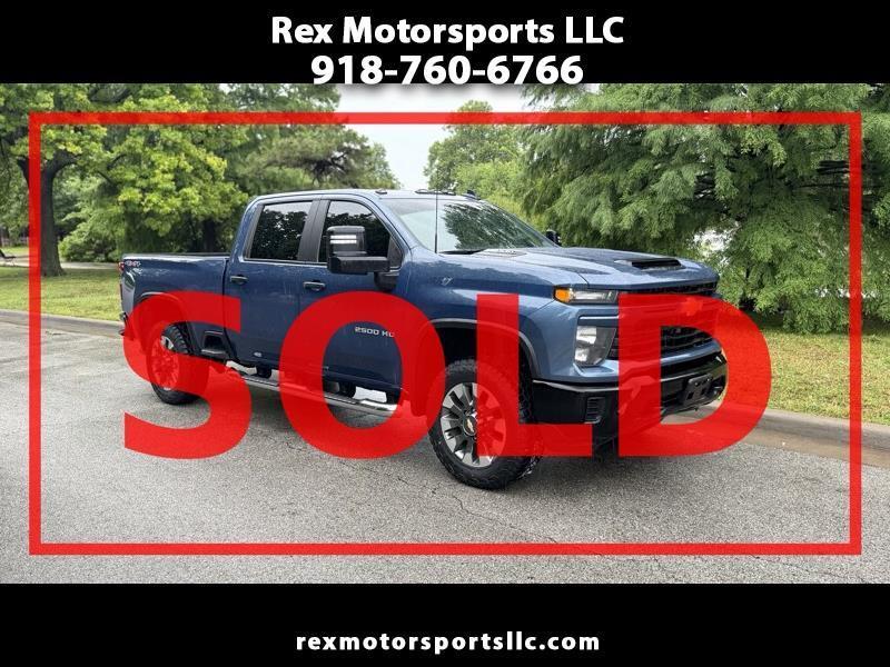 2024 Chevrolet Silverado 2500HD Custom Crew Cab Short Box 4WD