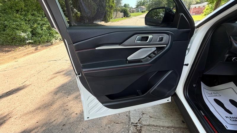 Ford Explorer ST AWD 2025
