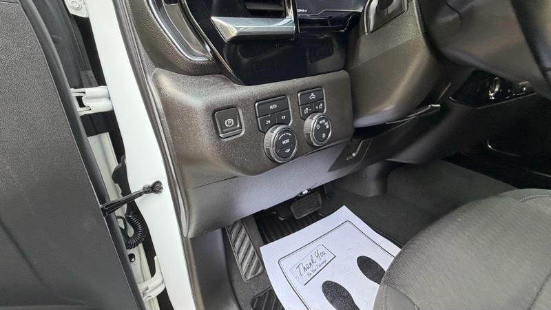 Chevrolet Silverado 1500 2LT Crew Cab 4WD 2023