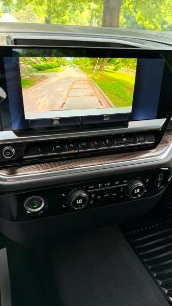 Chevrolet Silverado 1500 2LT Crew Cab 4WD 2023