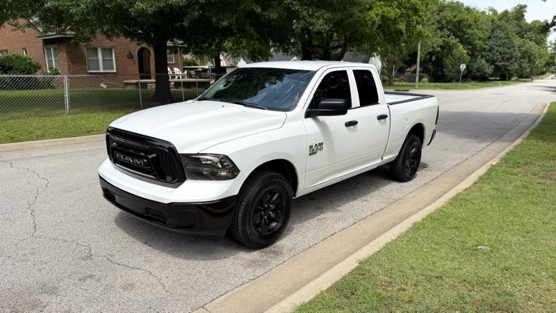 RAM 1500 Classic Tradesman Quad Cab 4WD 2023