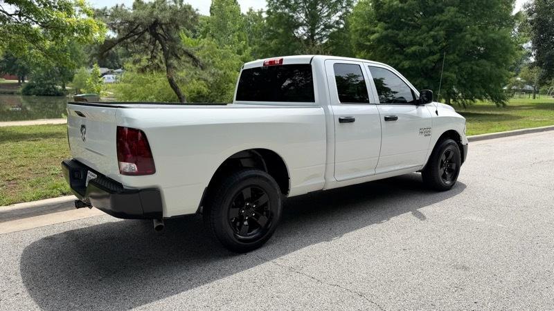 RAM 1500 Classic Tradesman Quad Cab 4WD 2023
