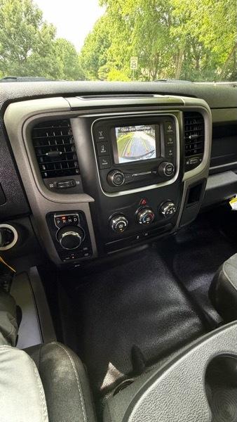 RAM 1500 Classic Tradesman Quad Cab 4WD 2023