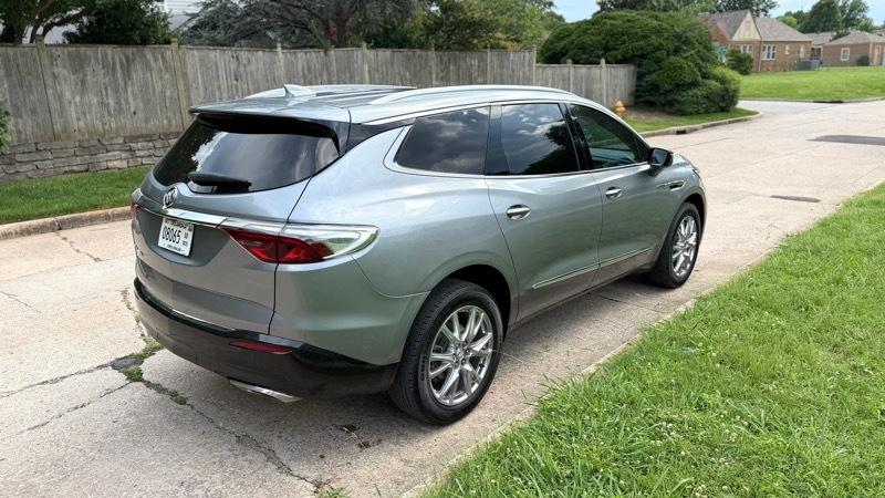 Buick Enclave Premium FWD 2023