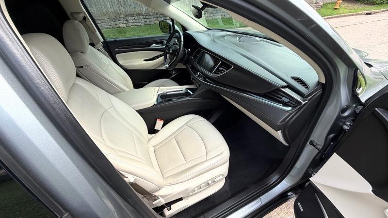 Buick Enclave Premium FWD 2023