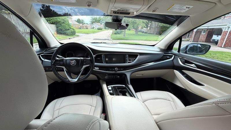 Buick Enclave Premium FWD 2023