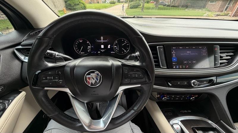 Buick Enclave Premium FWD 2023