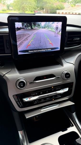 Ford Explorer XLT 2023