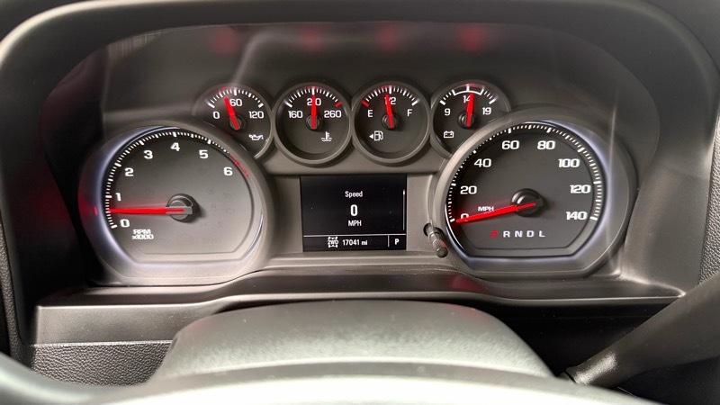 Chevrolet Silverado 2500HD Custom Crew Cab Short Box 4WD 2023