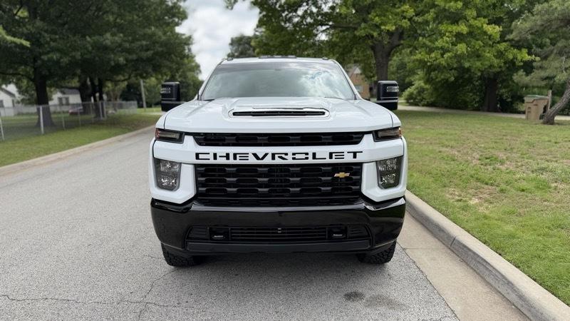 Chevrolet Silverado 2500HD Custom Crew Cab Short Box 4WD 2023