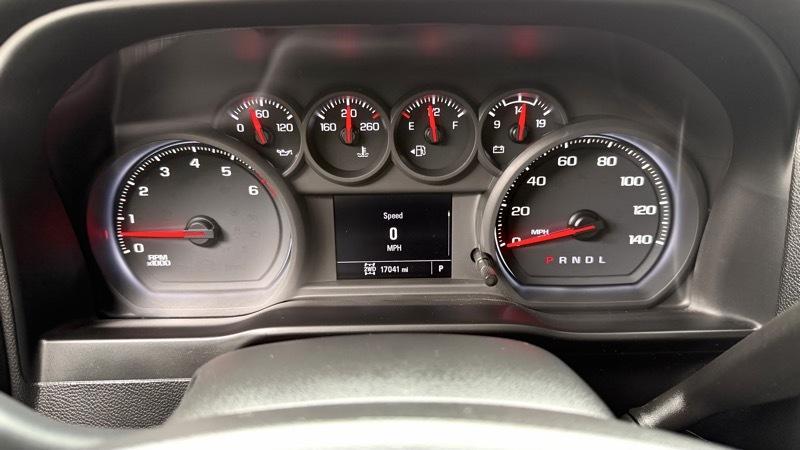 Chevrolet Silverado 2500HD Custom Crew Cab Short Box 4WD 2023