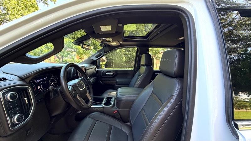GMC Sierra 2500HD Denali Crew Cab 4WD SB 2023