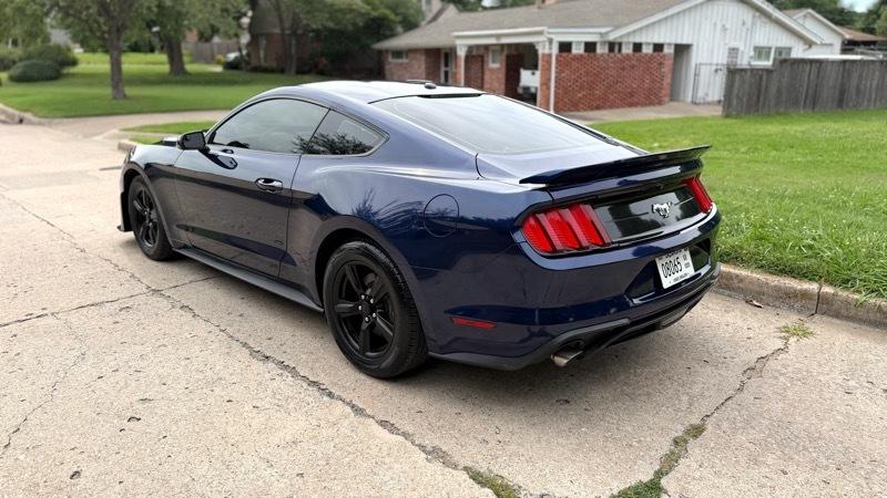 Ford Mustang EcoBoost Coupe 2019