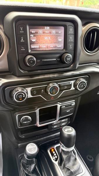 Jeep Wrangler Unlimited Sport 2021