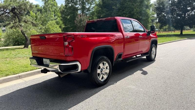 Chevrolet Silverado 3500HD LTZ Crew Cab 4WD 2023