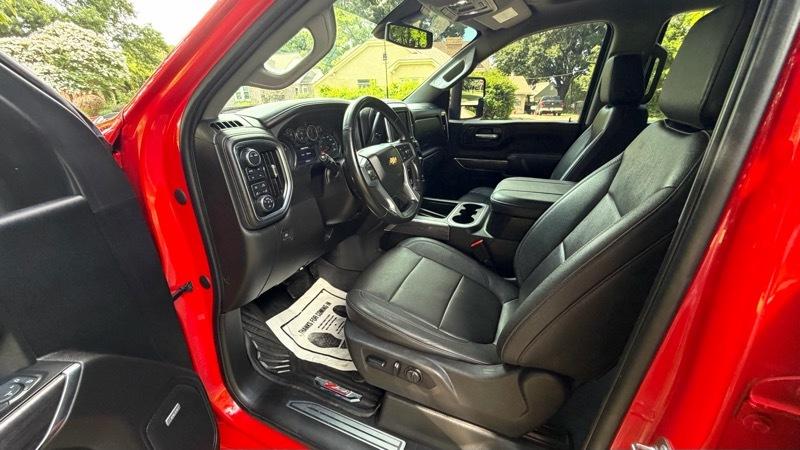 Chevrolet Silverado 3500HD LTZ Crew Cab 4WD 2023