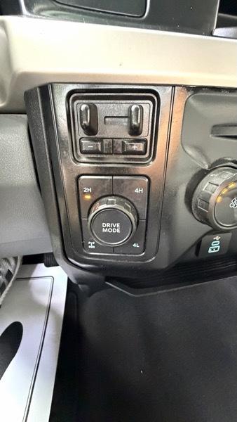 Ford F-250 SD XL Crew Cab 4WD 2024