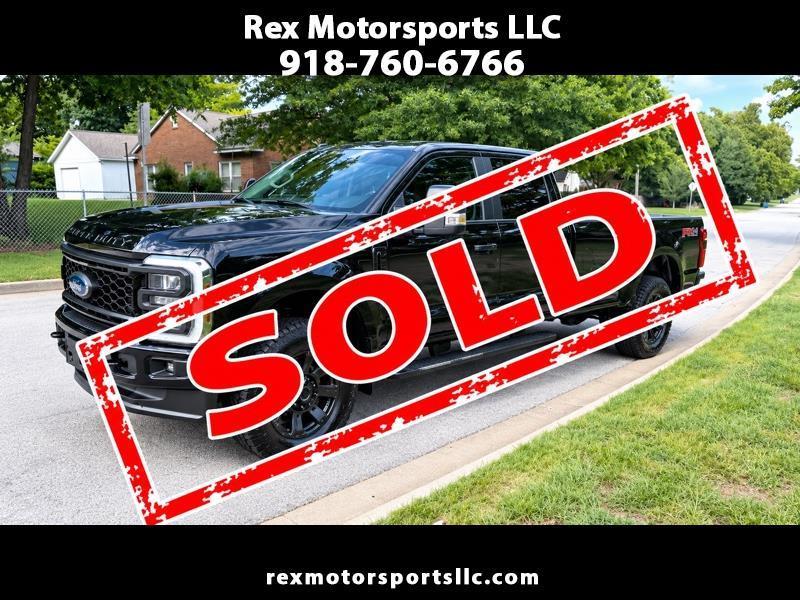 Ford F-250 SD XL Crew Cab 4WD 2024