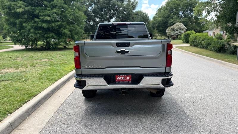Chevrolet Silverado 2500HD 4WD Crew Cab 167.7" LT 2025