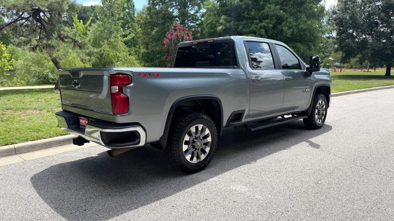 Chevrolet Silverado 2500HD 4WD Crew Cab 167.7" LT 2025