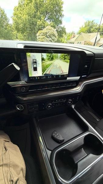 Chevrolet Silverado 2500HD 4WD Crew Cab 167.7" LT 2025